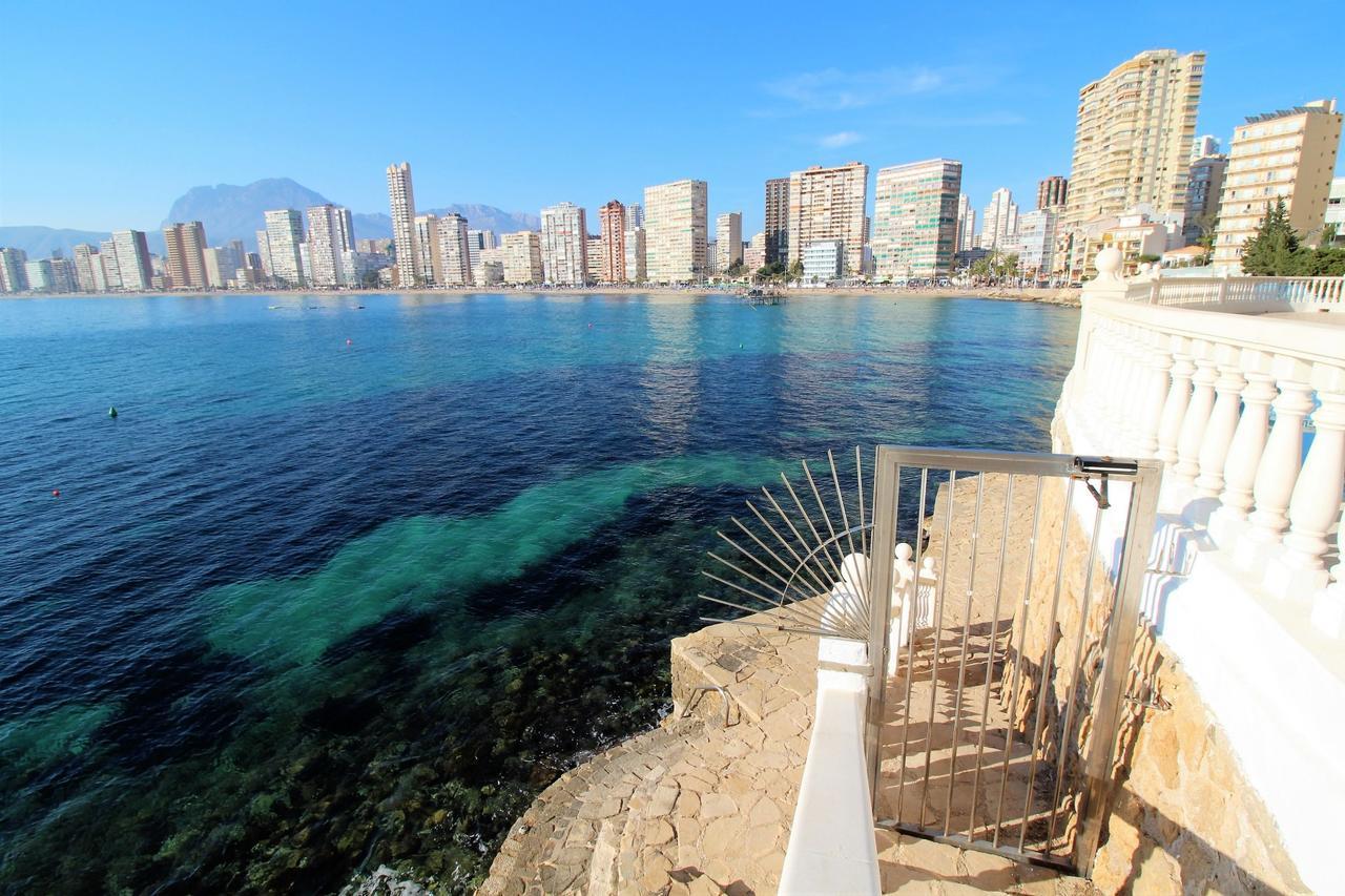 Las Algas 5-1 Benidorm Exterior photo