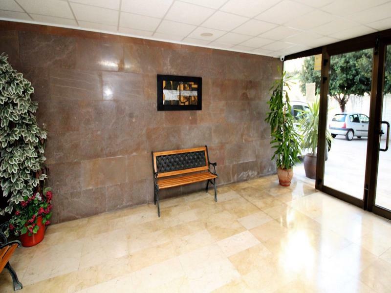 Las Algas 5-1 Benidorm Exterior photo